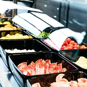 4* Hotell J24