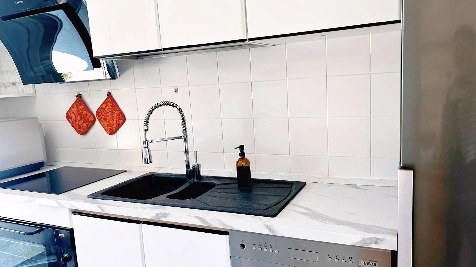 Milano Garden Home דירה